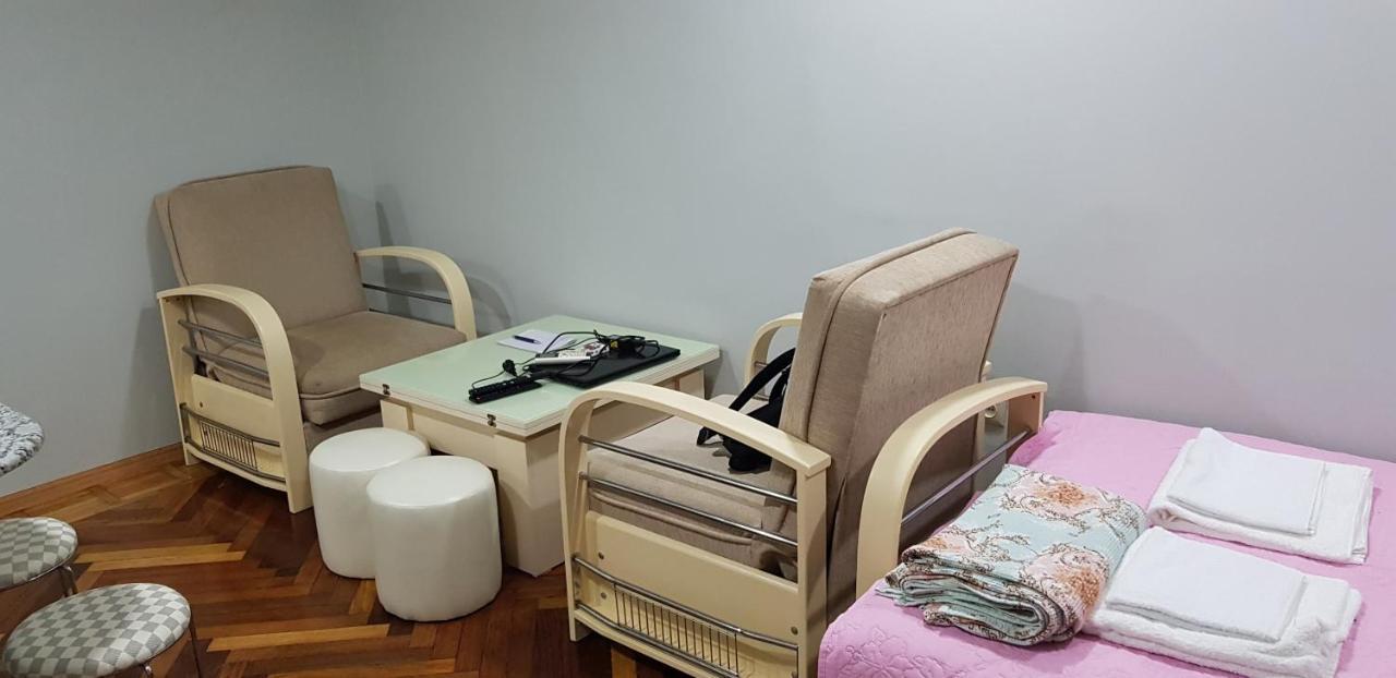 Apartament Shushana บาทูมิ ภายนอก รูปภาพ