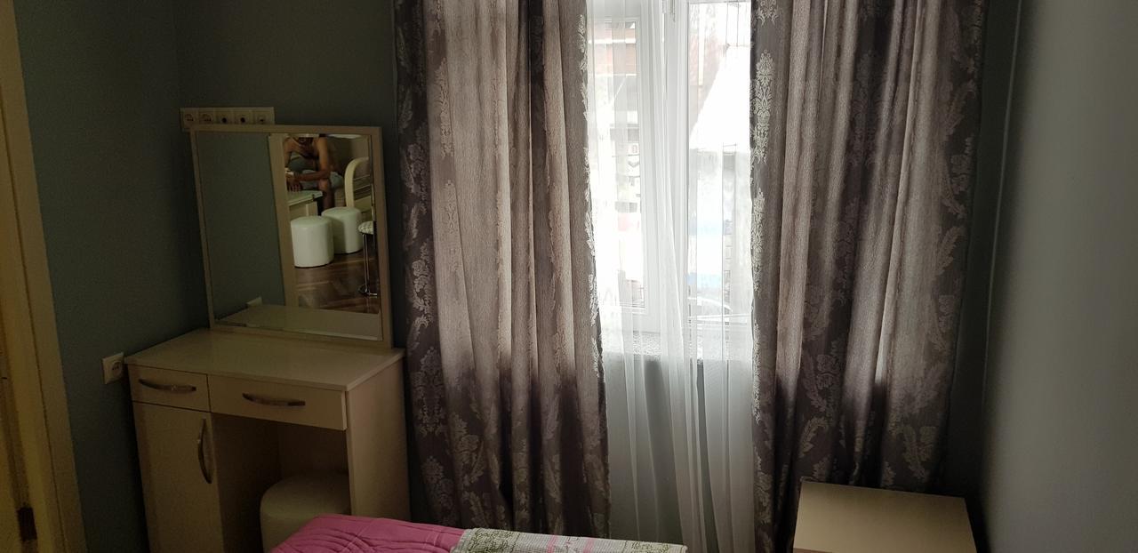 Apartament Shushana บาทูมิ ภายนอก รูปภาพ